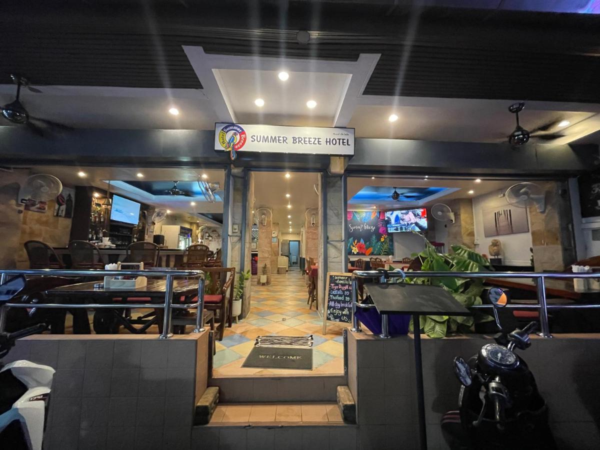 Summer Breeze Hotel Patong Exteriör bild